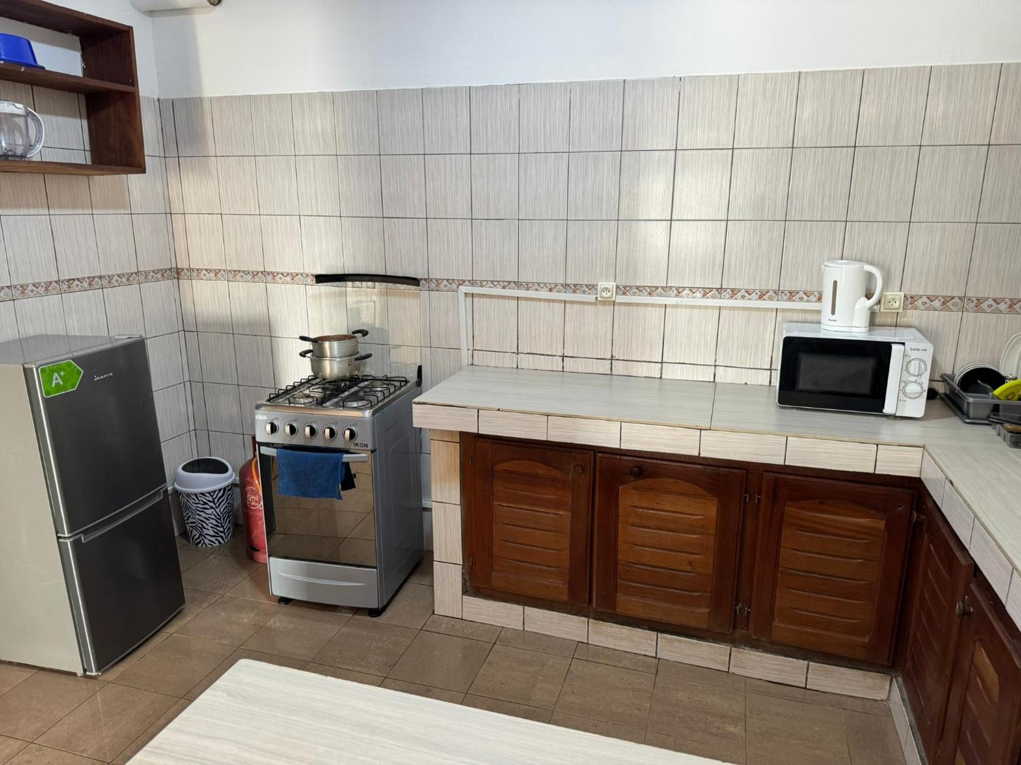 Appartements Modernes, Wifi, Tv - Yaounde, Omnisports Экстерьер фото