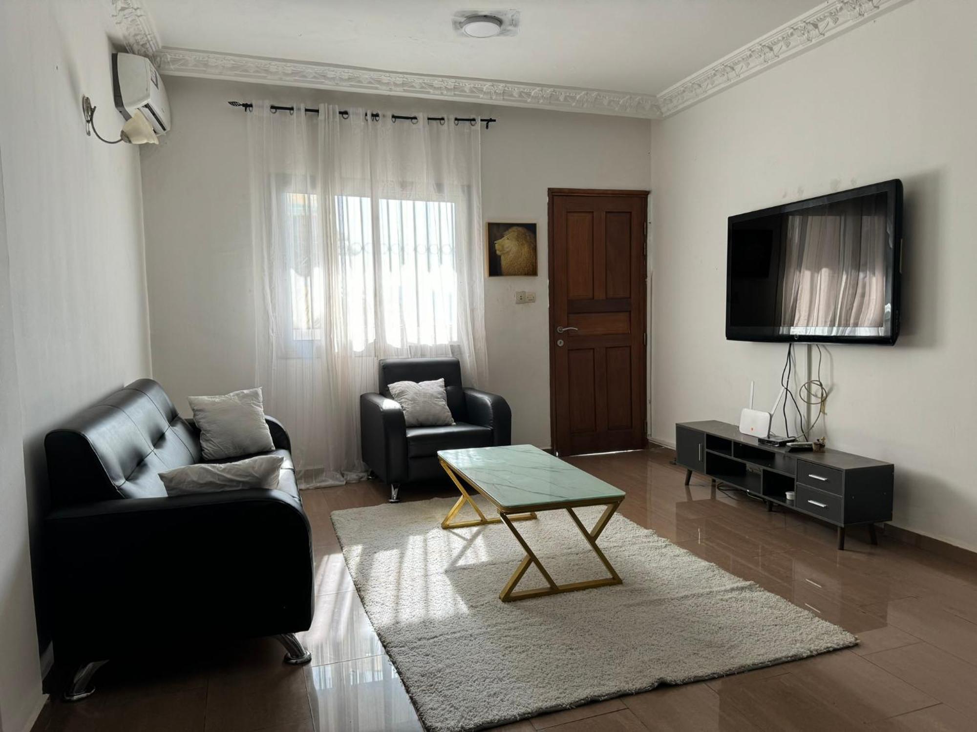 Appartements Modernes, Wifi, Tv - Yaounde, Omnisports Экстерьер фото